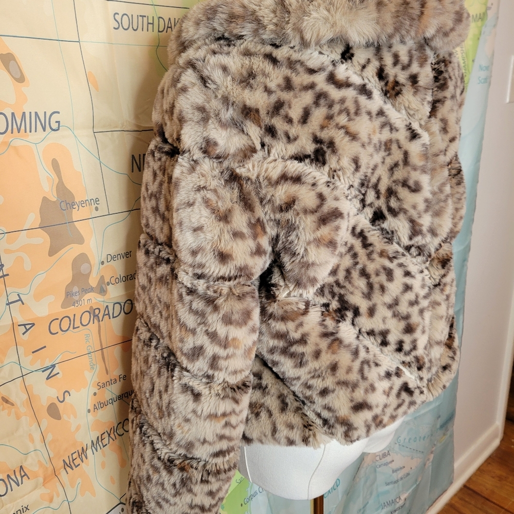 Sofia by Sofia Vergara Faux Fur Leopard Print Bomber Jacket Size S - Picture 11 of 16